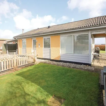 Four-bedroom Holiday In Ferienhaus