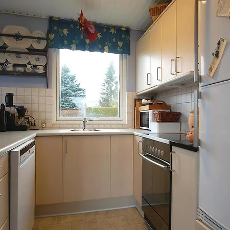Four-bedroom Holiday In Ferienhaus Hejls