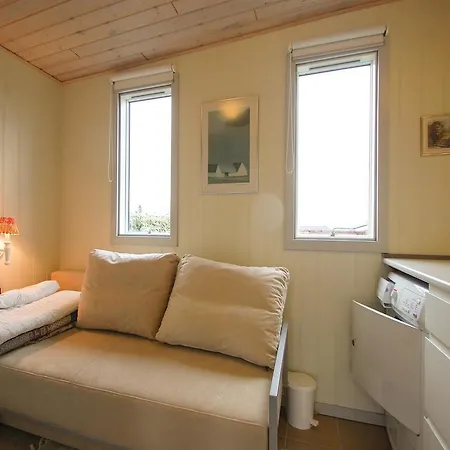 Four-bedroom Holiday In Ferienhaus